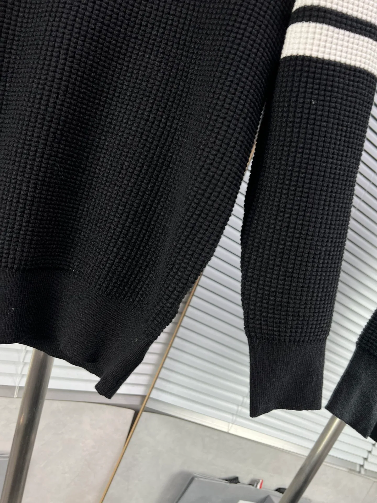 Thom Browne ➡️ Classic TBClassic Classic Quality⚠️ ， ， ， ， ❗️❗️ ， ！ TBSeries ， ， ！ :Black White Size:M L XL XXL 3XL